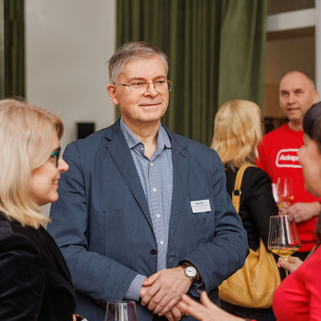 Adapter klubi #1: Arenduse küsimine ülikoolist ja teadusasutusest toob arengu